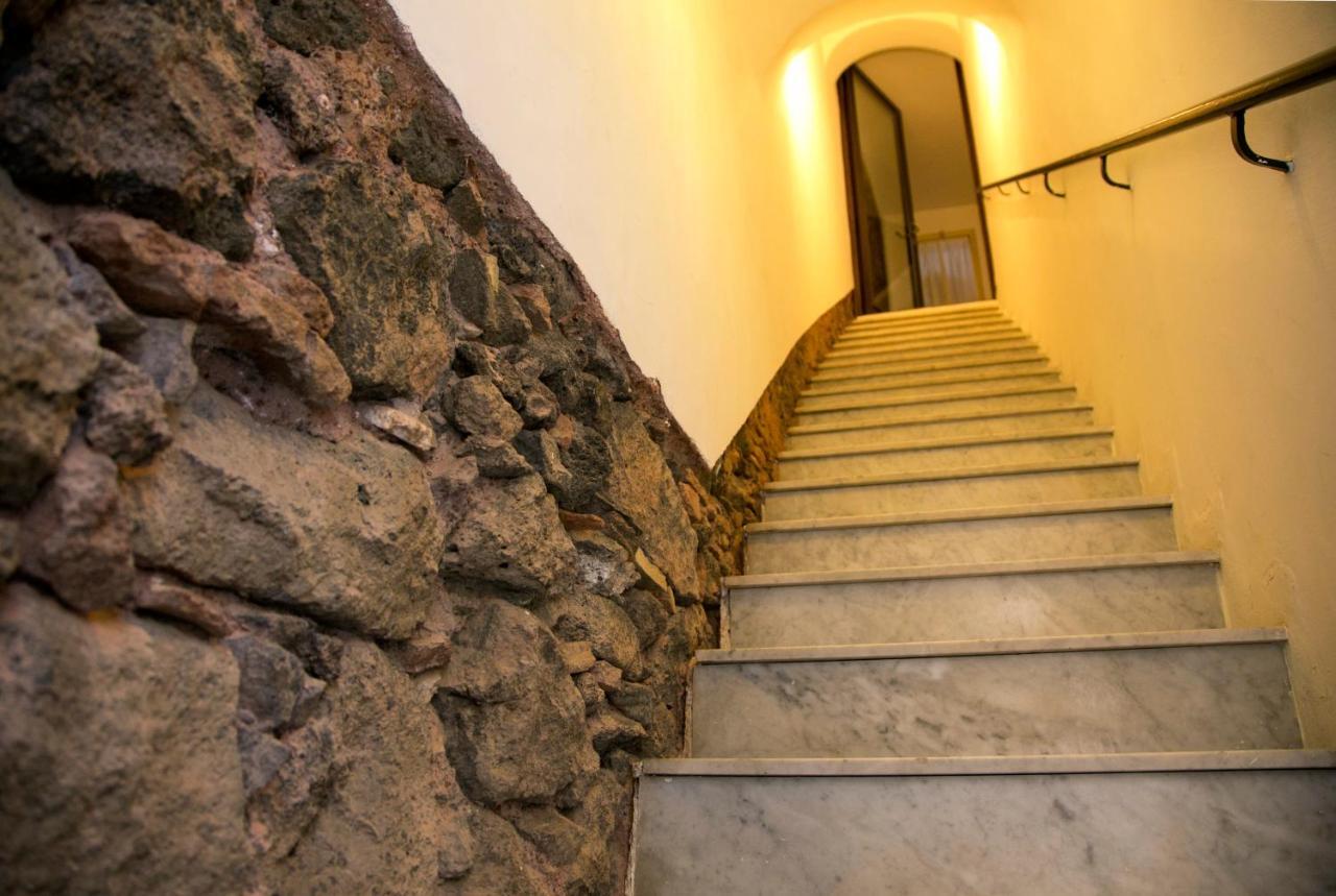 Suittom Apartment Catania Ngoại thất bức ảnh